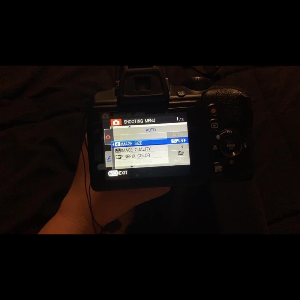 Camera - Picture 2 of 5